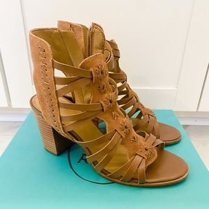 Jack Rogers Hadley in Oaksuede